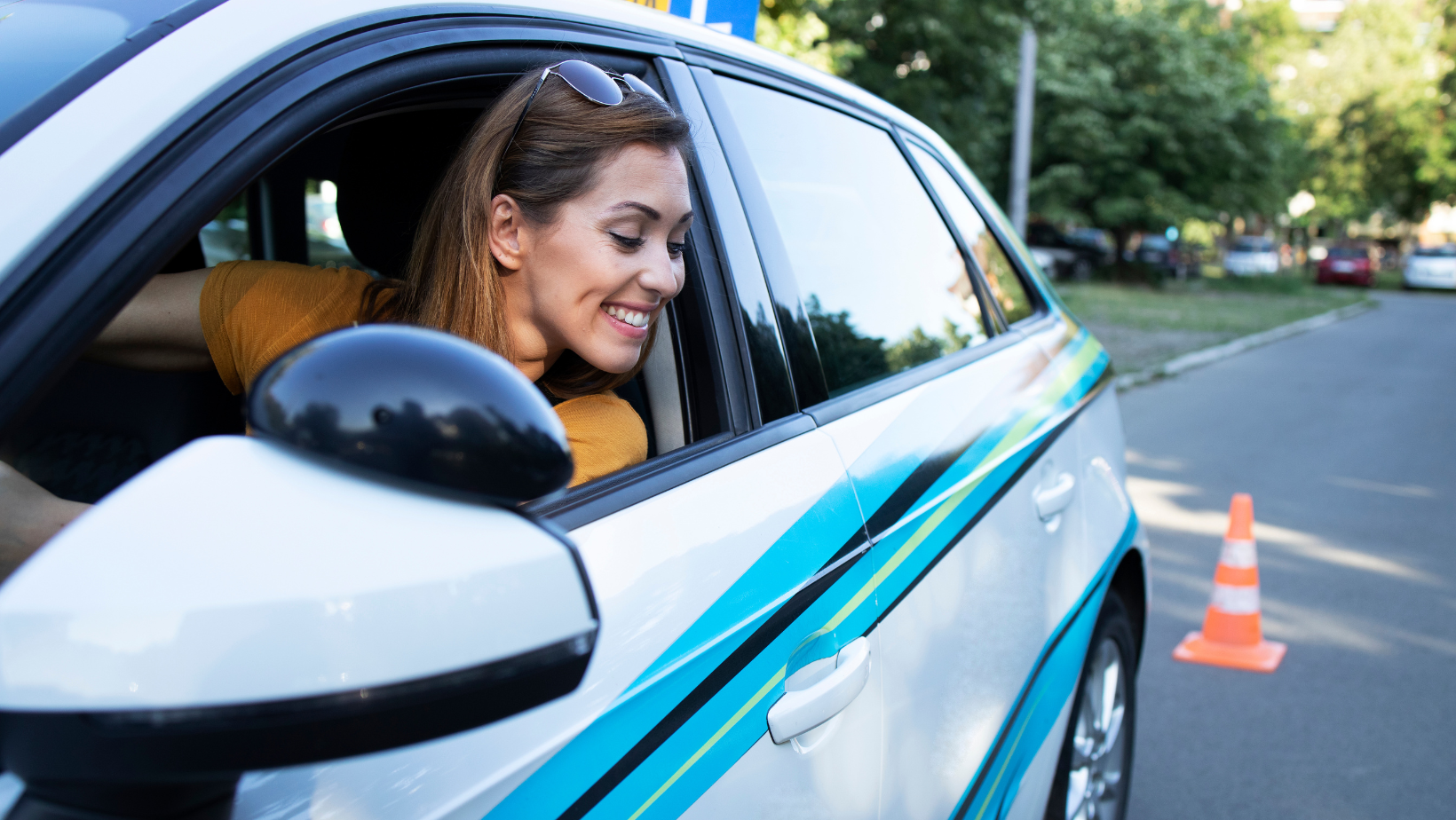 Mastering the Road: A Comprehensive Guide to Driving Lessons in Swindon