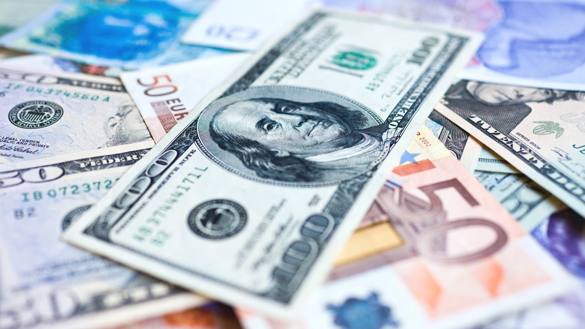 The Best Way To Transfer Large Amounts Of Currency in UK